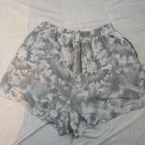 Sage green tie dye short